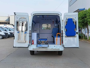 Ambulancia Médica JMC Nueva de 3-8m con Transmisión Manual Diésel, para Uso Hospitalario, con Camilla, Techo Alto, 6-8 Asientos, en Venta - Product Image 4