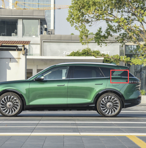 Pannello di Rivestimento per Finestrino Posteriore Triangolare Voyah Free - Product Image 1