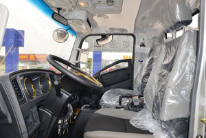 Camion Léger Sinotruk Howo de 1 Tonne et 2 Tonnes Prix de Vente Camion Cargo Chinois - Product Image 5