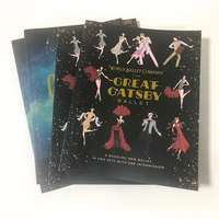 Impression en gros de catalogues, brochures, magazines et livrets à couverture souple avec estampage à chaud et gaufrage personnalisé