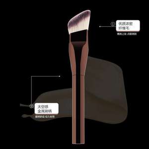 Pinceau Fond de Teint Plat Large en Poils Synthétiques avec Manche Métallique 23mm – Pinceau de Maquillage Cangzhou pour l'Application du Fond de Teint - Product Image 3