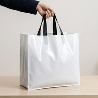 Sacs de shopping en plastique LDPE écologiques avec poignées souples personnalisées, pour l'emballage de vêtements et de chaussures