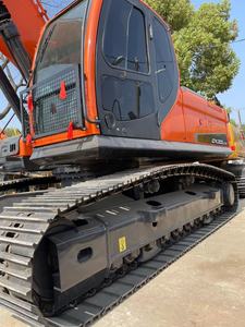 Excavatrice DOOSAN 300LC-9 d'occasion - Prix abordable, performances excellentes. À vendre : excavatrice DOOSAN d'occasion. - Product Image 2