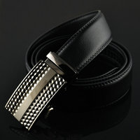 Ceinture à cliquet confortable en cuir véritable pour homme avec boucle automatique