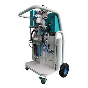 Machine à mousse de polyuréthane pour l'<span class=keywords><strong>isolation</strong></span> des <span class=keywords><strong>murs</strong></span> et des toits, <span class=keywords><strong>prix</strong></span> de la machine à <span class=keywords><strong>injection</strong></span> de mousse de polyuréthane - Product Image 4