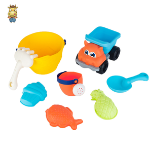 Ensemble de seaux de plage pour enfants, 8 pièces, avec camion à benne basculante, râteau, moules d'animaux, jouets d'été - Product Image 1
