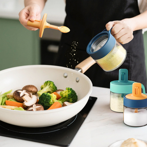 Hũ đựng gia vị, đồ dùng nhà bếp, lọ thủy tinh đựng thảo mộc, tiêu, đường, gia vị, muối kèm thìa nhựa - Product Image 2