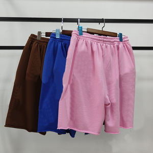 Short unisexe en coton doux idéal pour les sports d'été tenue décontractée confortable toute la journée pour les hommes femmes fabrication - Product Image 2