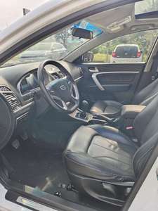 Autos Usados con Bajo Kilometraje, Geely Emgrand Sedán 1.5L Manual Fashion - Product Image 4