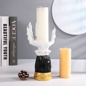 Halloween Palm Candlestick Tray Atmósfera Decoración Pascua Bruja Horror Palm Tabletop Resina Ornamento - Product Image 3