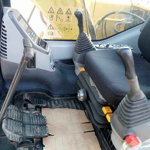 Excavatrice d'occasion Komatsu PC130 / Excavatrice Komatsu PC130 d'occasion en vente - Product Image 3
