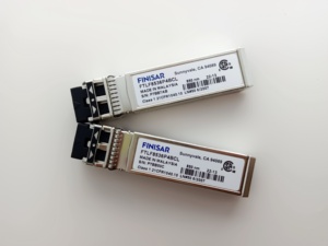 Finisar FTLF8536P4BCL Finisar FTLF8536P4BCL 25Gb/s RoHS Compliant Short Wavelength SFP+ Transceiver for 25G Single Lane 100GE - Product Image 2