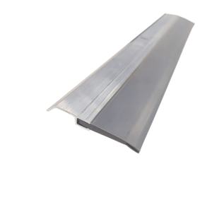 Guide des types <span class=keywords><strong>de</strong></span> joints <span class=keywords><strong>de</strong></span> <span class=keywords><strong>bas</strong></span> <span class=keywords><strong>de</strong></span> <span class=keywords><strong>porte</strong></span> <span class=keywords><strong>de</strong></span> <span class=keywords><strong>garage</strong></span> : Joint <span class=keywords><strong>de</strong></span> <span class=keywords><strong>bas</strong></span> <span class=keywords><strong>de</strong></span> <span class=keywords><strong>porte</strong></span> <span class=keywords><strong>coulissante</strong></span> en caoutchouc avec support en aluminium - Product Image 1