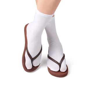 Chaussettes Geta Japonaises Unisexe à Deux Doigts <span class=keywords><strong>pour</strong></span> la <span class=keywords><strong>Correction</strong></span> du <span class=keywords><strong>Hallux</strong></span> <span class=keywords><strong>Valgus</strong></span> et la Séparation des Doigts, en Fibre Acrylique Absorbant la Transpiration - Product Image 5