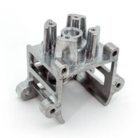 Support de colonne de direction automobile en aluminium moulé sous pression de haute précision, pièces structurelles de quincaillerie automobile usinées sur mesure par CNC