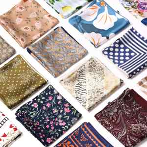 Foulard Quadrato Vintage con Stampa Floreale per Donne, <span class=keywords><strong>Blu</strong></span> Scuro, Effetto Seta Satinata, <span class=keywords><strong>Elegante</strong></span> Bandana per Testa, Collo e Capelli - Product Image 5