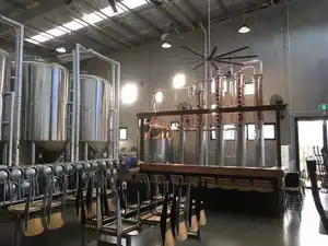 לצבוע 1000L וודקה distiller ציוד נחושת מזקק מיקרו זיקוק ציוד מזקק משקאות