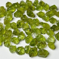 Batu Peridot Alami Grosir, Batu Permata Lepas, Kristal Hijau Zamrud Alami Tidak Dipoles Tidak Diolah, Cina, Dikemas Satuan