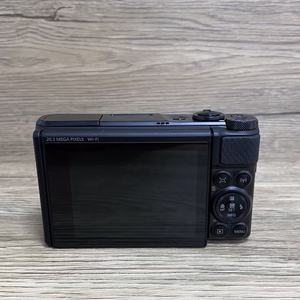 Cámara compacta Canon PowerShot SX740 HS de segunda mano, casi nueva (99%), 20.3MP, zoom súper teleobjetivo para fotografía en exteriores - Product Image 3