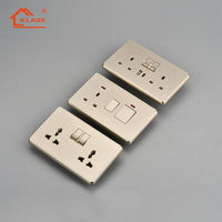Top CE SASO vente en gros lampe de contrôle électrique multifonction Uk Standard Power 16a prise interrupteur mural