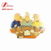 Pin Kerah Karakter Kartun Lucu Desain Kustom Grosir Massal, Pin Enamel Lunak Kustom