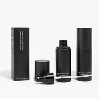 Vente en gros de flacons pulvérisateurs en plastique noir de 100 ml avec boîte, logo personnalisé, impression à l'écran, brume fine pour l'emballage cosmétique