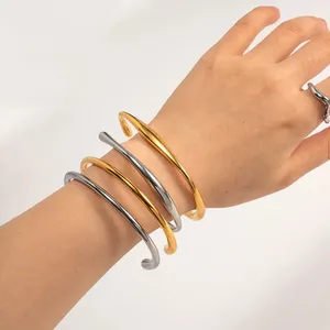 Fashion Women Jewelry Manufacturer Smooth Open Bangle 18k Gold Plated Stainless Steel Non Fading Adjustable Bracelet Femme