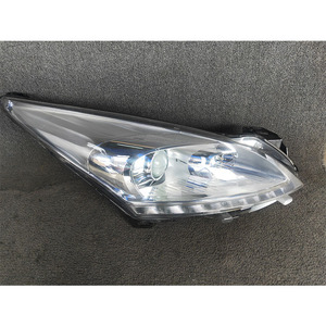 Suministro directo de fábrica para <span class=keywords><strong>Peugeot</strong></span> <span class=keywords><strong>5008</strong></span> Faro delantero Sistema de iluminación automática de alta calidad 6000K Temperatura de color Larga expiración - Product Image 4