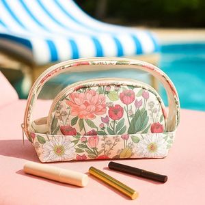 Trousse de maquillage semi-circulaire en PVC imprimé, deux pièces, grande capacité, idéale pour les voyages - Product Image 2