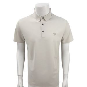 Polo de tela de piqué con logotipo personalizado de fabricación de ropa de golf Camiseta clásica para deportes al aire libre - Product Image 1