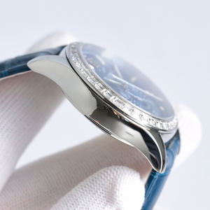 Artículo en Venta Caliente: Reloj Icónico Grand Complications Homage con Cronógrafo de Segundos Divididos, Esfera Esmaltada y Bisel con Diamantes Incrustados - Product Image 4