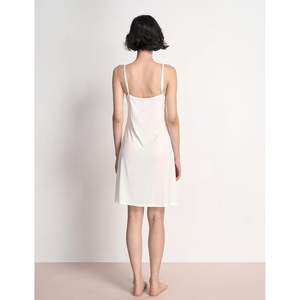 Camisón de Bambú y Viscosa Personalizado para Mujer, sin Mangas, con Tirantes Finos, Ropa de Dormir Suave, Proveedores de Ropa al por Mayor y al Detal - Product Image 2