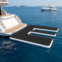 Plateforme flottante universelle économique AquaPad pour hydravions et avions