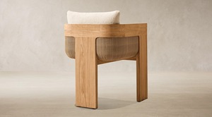 Ensemble de meubles de salle à manger d'extérieur en teck moderne et luxueux avec fauteuils en rotin et table rectangulaire en teck - Product Image 6
