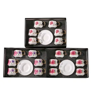 유럽 클래식 스타일 화이트 도자기 커피 컵 세트 장미 꽃 세라믹 오후 차 컵과 접시 세트 선물