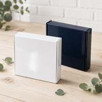 Boîte d'expédition en carton pour e-commerce, personnalisée avec impression couleur et logo pour la marque