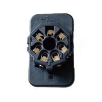 Connecteur femelle original WIKA 7 broches SV-1 pour manomètre de SF6 (hexafluorure de soufre)