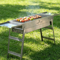 Barbecue portable pliable moderne en acier inoxydable de qualité supérieure avec système de sécurité Flame Tamer et grande surface de cuisson