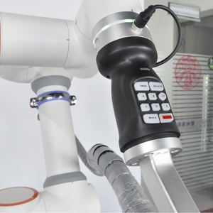 Machine de soudage, nettoyage et découpe au laser à fibre portative, collaborative et automatique à 6 axes, avec refroidissement par eau et moteur laser - Product Image 5