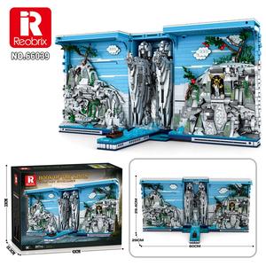 Reobrix Diorama en forme de livre de fantaisie avec statues de roi, scène de rivière, éclairage LED et interrupteur dissimulé, serre-livres transformable en 3 parties pour adultes - Product Image 4
