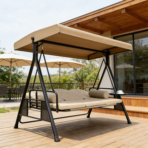 Sedia a Dondolo Moderna in Metallo per Esterni con Cuscini Impermeabili - Design a Doppio Dondolo per Cortile di Villa e Terrazza - 3 Posti - Product Image 4