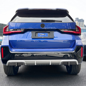 สปอยเลอร์กันชนหลัง BMW X1 U11 M Sport 2023+ สีดำเปียโน ลายคาร์บอนไฟเบอร์ ติดตั้งด้วยกาว - Product Image 1