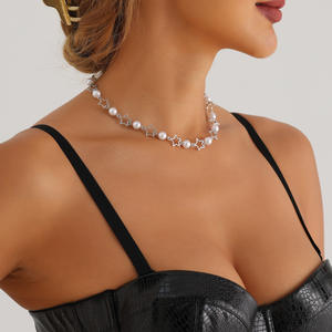 Joyería: lujosa estrella hueca para mujer, collar gargantilla de perlas de imitación elegante de una sola capa - Product Image 3