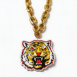 Collar <span class=keywords><strong>de</strong></span> cadena con cabeza <span class=keywords><strong>de</strong></span> tigre rugiente <span class=keywords><strong>de</strong></span> EVA, colgante <span class=keywords><strong>de</strong></span> mascota <span class=keywords><strong>de</strong></span> gato salvaje <span class=keywords><strong>de</strong></span> eslabones gruesos y grandes en oro para atuendo <span class=keywords><strong>de</strong></span> aficionado en el día del partido deportivo - Product Image 1