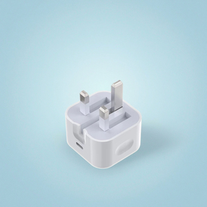 Nhà máy trực tiếp 20W PD sạc nhanh QC3.0/PD 3.0 chứng nhận OVP OTP có thể gập lại thiết kế Anh cắm cho 16/15/14 máy ảnh điện - Product Image 1