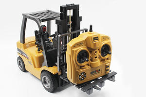 <span class=keywords><strong>HUINA</strong></span> 2020 <span class=keywords><strong>1577</strong></span> 8CH — chariot élévateur RC, en alliage 2 en 1, jouet avec lumière sonore, camion de Construction, nouveauté 1/10 - Product Image 4