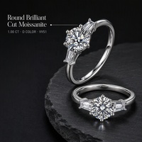 Bague de fiançailles classique en argent sterling 925 avec 3 pierres de moissanite ronde de 1 carat couleur D VVS1 et bande baguette simple