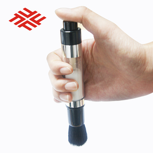 คอนซีลเลอร์รากผมแบบเต็มครอบคลุมผมสีเทา - Product Image 1