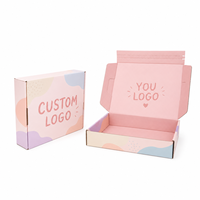 Boîte d'expédition premium, boîte en carton ondulé avec revêtement UV, robuste, protectrice, écologique, résistante à l'humidité, boîte d'emballage cadeau pour les petites entreprises