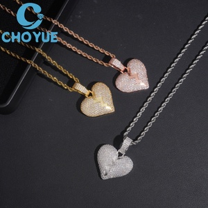 Pendentif Cœur Brisé en Moissanite CHOYUE Plaqué Or 18K Bijoux Hip-Hop Unisexe - Product Image 4